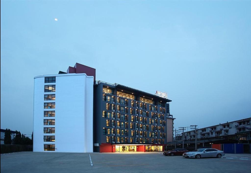 Iwish Hotel Bangkok Dış mekan fotoğraf