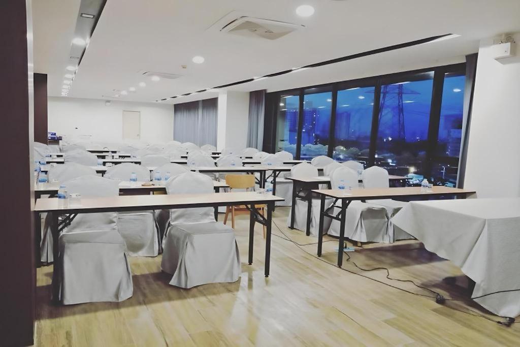 Iwish Hotel Bangkok Dış mekan fotoğraf